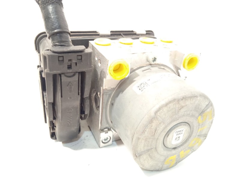 Recambio de abs para bmw 1 (f40) 116 d referencia OEM IAM 5A30BC0 10022023524 28516370613