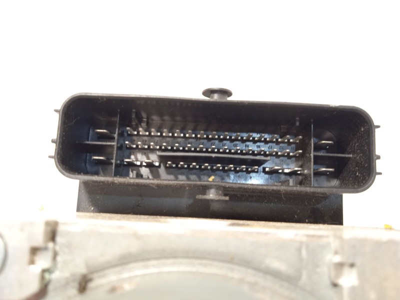 Recambio de abs para seat leon (5f1) 1.2 tsi referencia OEM IAM 5Q0614517CT 10022012424 10091643903