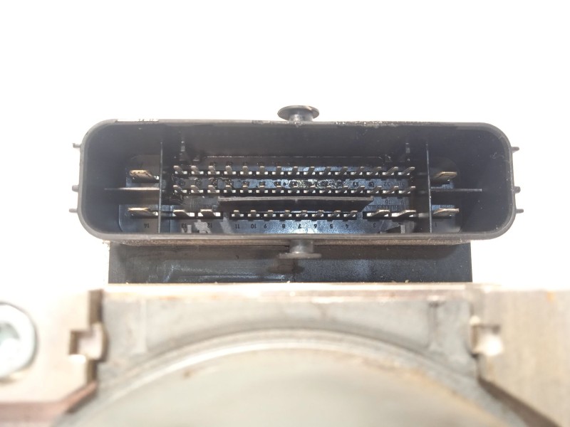 Recambio de abs para seat leon (5f1) style referencia OEM IAM 5Q0614517DD 28515782323 10022014124