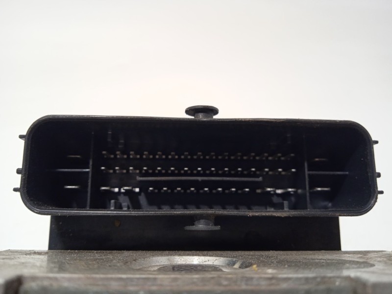 Recambio de abs para audi a3 sportback (8va) ambiente referencia OEM IAM 5Q0614517T 5Q0907379AA 10022003734