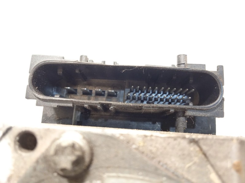 Recambio de abs para renault clio grandtour expression referencia OEM IAM 8200747140 0265800559 0265232077