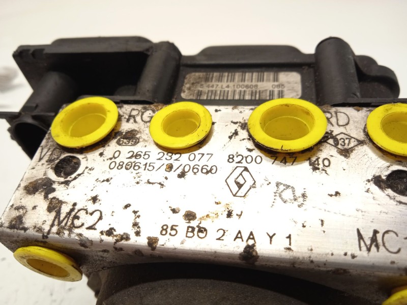 Recambio de abs para renault clio grandtour expression referencia OEM IAM 8200747140 0265800559 0265232077