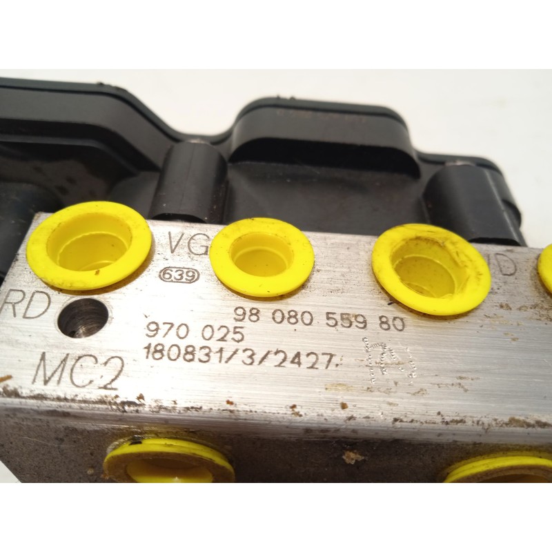 Recambio de abs para citroën c4 cactus 1.2 thp 110 referencia OEM IAM 9808055980 970025 2265106455