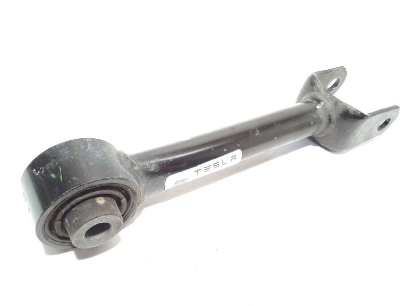 BRAZO SUSPENSION INFERIOR TRASERO DERECHO 104443100H 