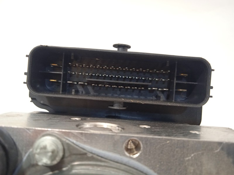 Recambio de abs para mercedes-benz clase cla (w118) 200 coupe (118.387) referencia OEM IAM A1779002305 2265106582 970136