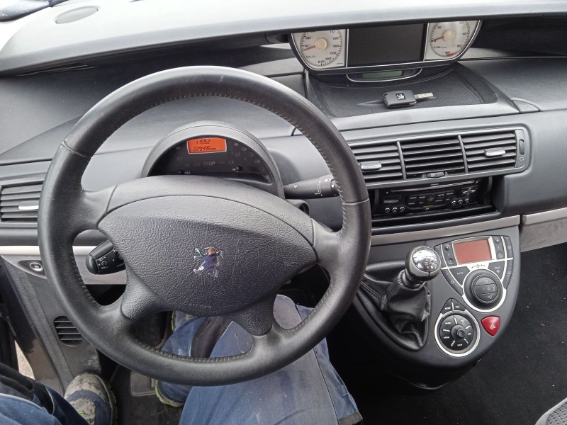 peugeot 807 (eb_) del año 2009