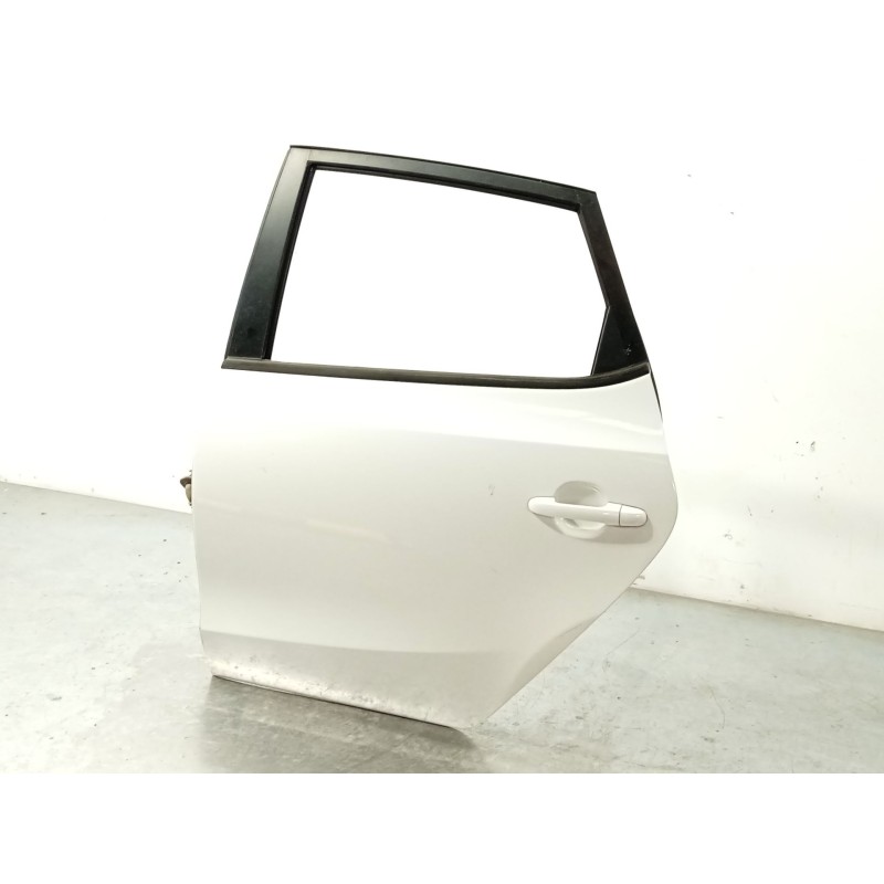 Recambio de puerta trasera izquierda para hyundai i30 (fd) 1.6 crdi referencia OEM IAM 770032R010  