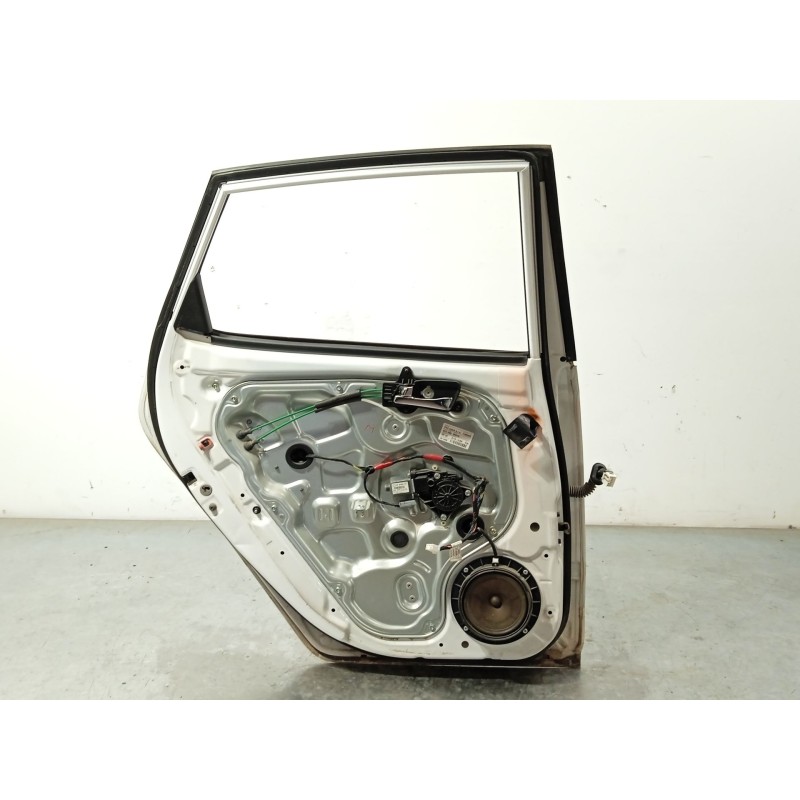 Recambio de puerta trasera izquierda para hyundai i30 (fd) 1.6 crdi referencia OEM IAM 770032R010  