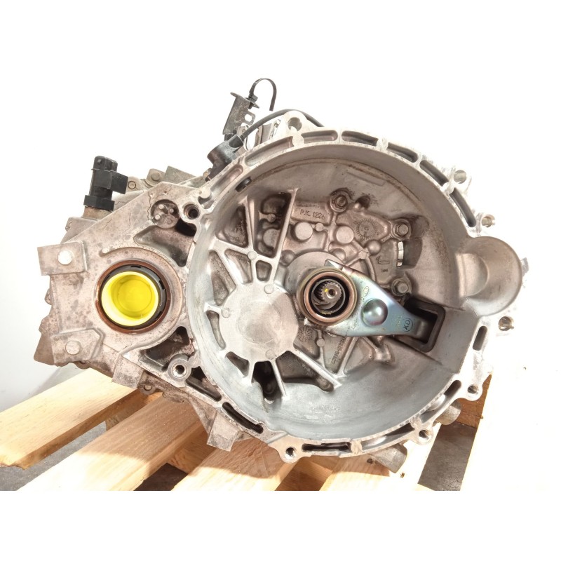 Recambio de caja cambios para hyundai i30 (fd) 1.6 crdi referencia OEM IAM 4300032360  