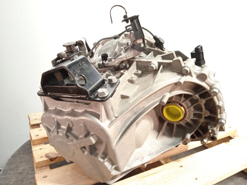 Recambio de caja cambios para hyundai i30 (fd) 1.6 crdi referencia OEM IAM 4300032360  