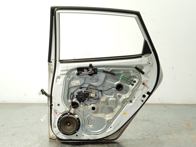 Recambio de puerta trasera derecha para hyundai i30 (fd) 1.6 crdi referencia OEM IAM 770042R010  