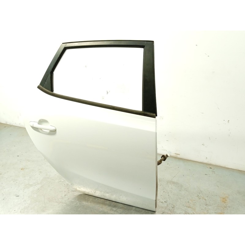 Recambio de puerta trasera derecha para hyundai i30 (fd) 1.6 crdi referencia OEM IAM 770042R010  