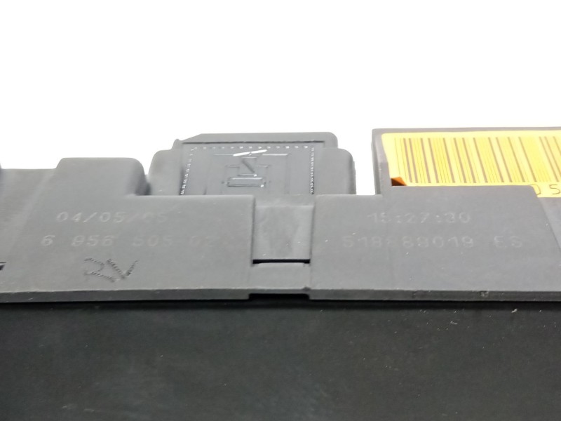 Recambio de caja reles / fusibles para bmw 5 (e60) 525 i referencia OEM IAM 695650502 6956505 61366919113