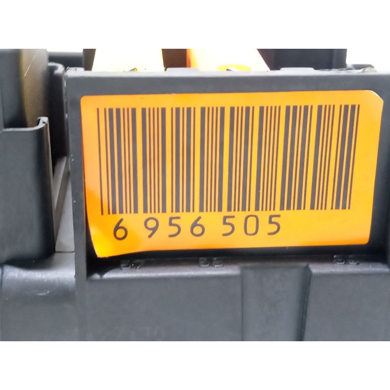 Recambio de caja reles / fusibles para bmw 5 (e60) 525 i referencia OEM IAM 695650502 6956505 61366919113