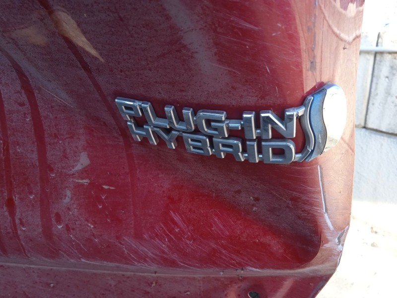 toyota rav 4 v (_a5_, _h5_) del año 2022