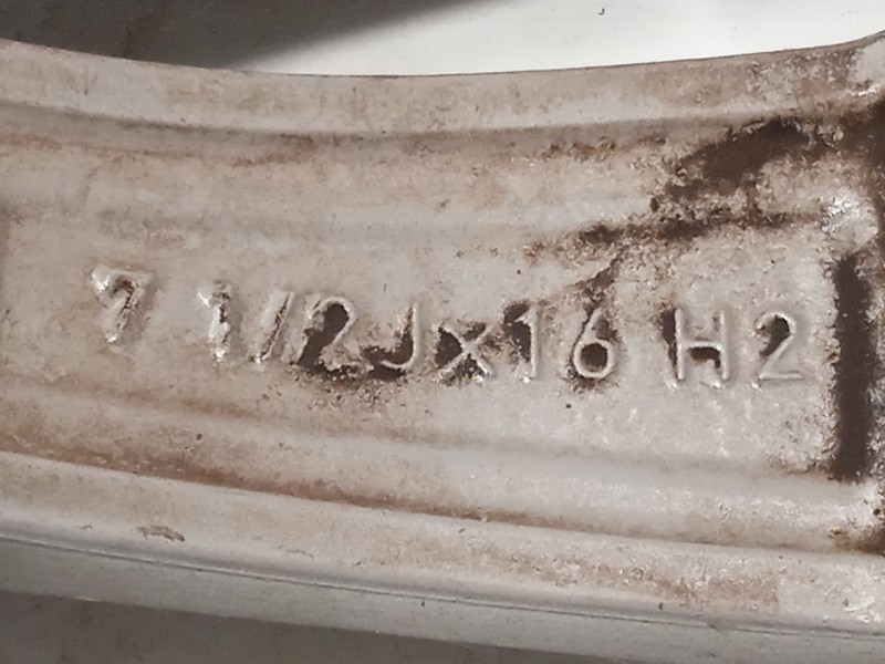 Recambio de llanta para bmw 3 (f30, f80) 318 d referencia OEM IAM 6866304 36116866304 