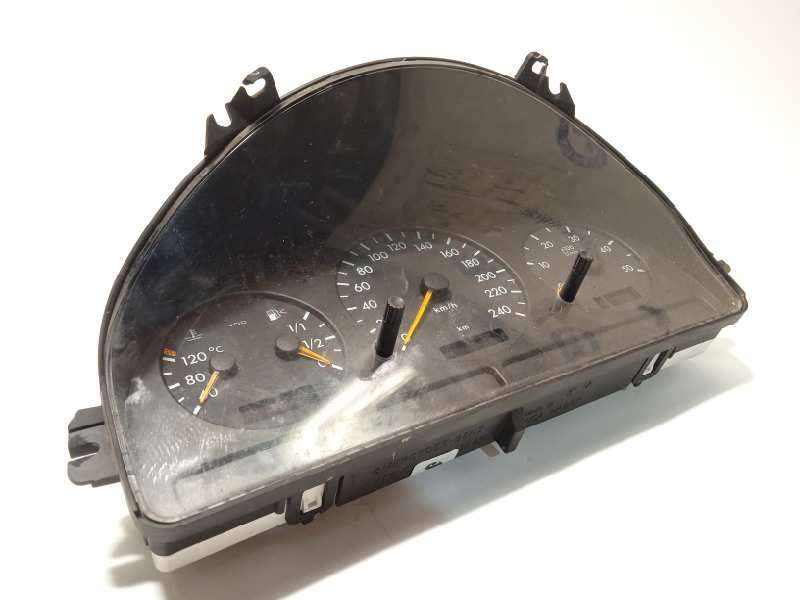 CUADRO INSTRUMENTOS A1635405811 15422384