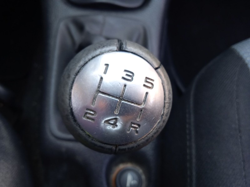 peugeot 206 hatchback (2a/c) del año 2004