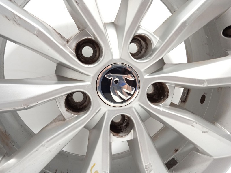 Recambio de llanta para skoda octavia iii (5e3, nl3, nr3) 1.6 tdi referencia OEM IAM 5E0601025B 5E0601025B8Z8 