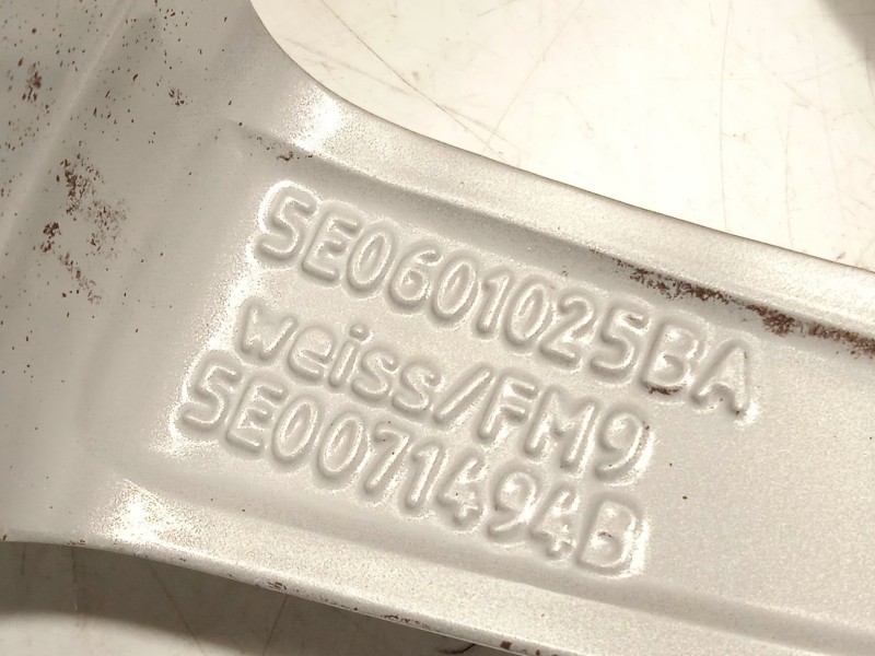 Recambio de llanta para skoda octavia iii (5e3, nl3, nr3) 1.6 tdi referencia OEM IAM 5E0601025B 5E0601025B8Z8 