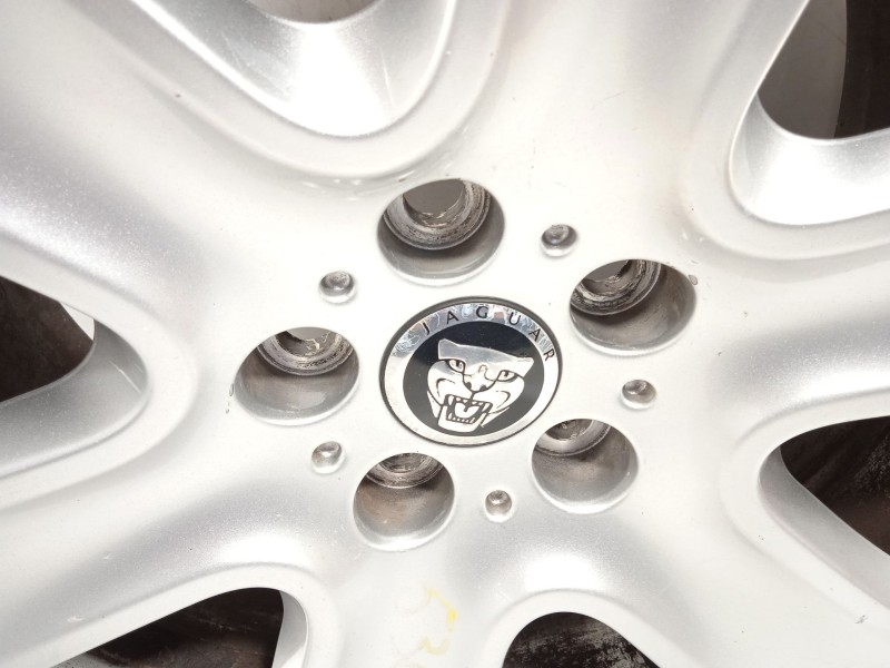 Recambio de llanta para jaguar xf 3.0 v6 diesel s premium luxury referencia OEM IAM 8X231007BA C2Z3371 