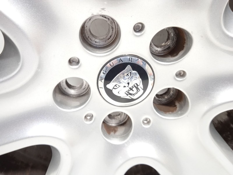 Recambio de llanta para jaguar xf 3.0 v6 diesel s premium luxury referencia OEM IAM 8X231007BA C2Z3371 