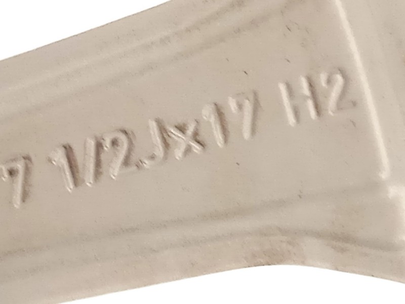 Recambio de llanta para bmw 3 touring (g21, g81) 320 e plug-in-hybrid referencia OEM IAM 7915323 36117915323 