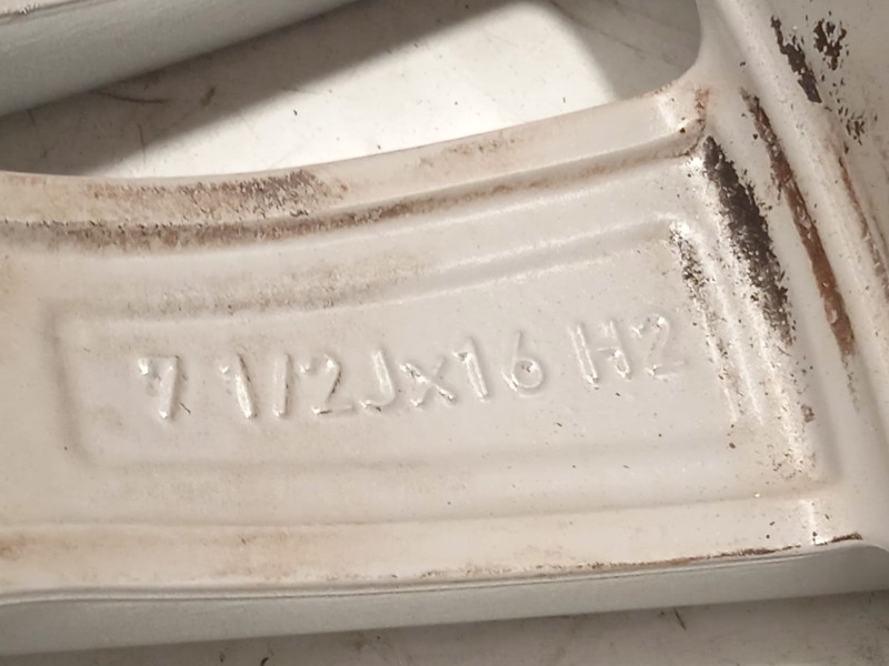 Recambio de llanta para bmw 3 (f30, f80) 318 d referencia OEM IAM 6866304 36116866304 