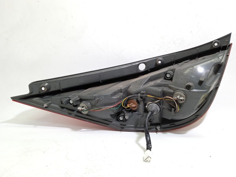 Recambio de piloto trasero derecho para hyundai i30 (fd) 1.4 referencia OEM IAM 924022R000  