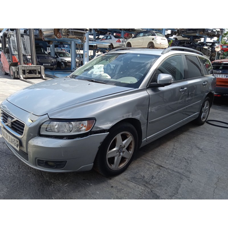 volvo v50 (545) del año 2010