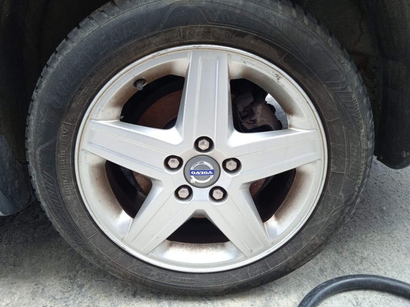 volvo v50 (545) del año 2010