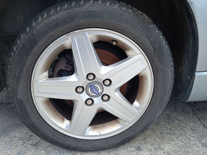 volvo v50 (545) del año 2010