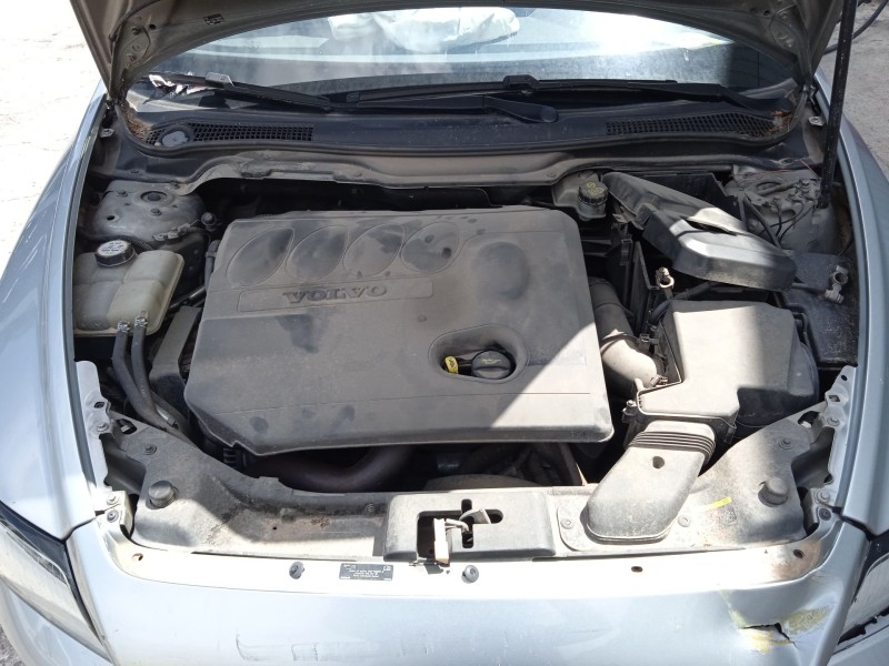 volvo v50 (545) del año 2010