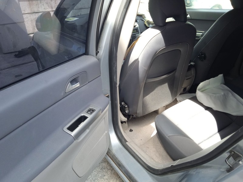 volvo v50 (545) del año 2010