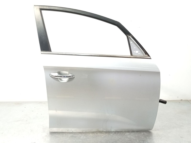 Recambio de puerta delantera derecha para kia carens iv van (a4) crdi referencia OEM IAM 76004A4000  
