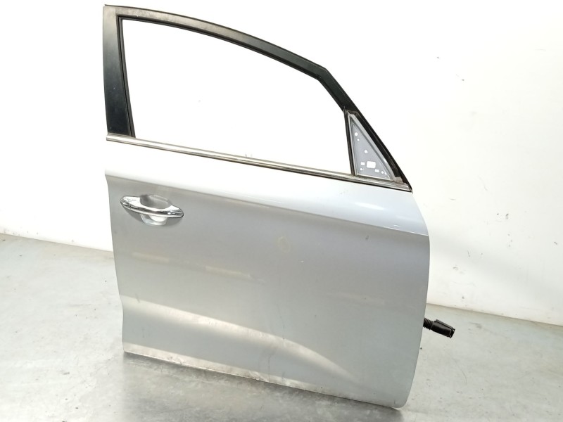Recambio de puerta delantera derecha para kia carens iv van (a4) crdi referencia OEM IAM 76004A4000  