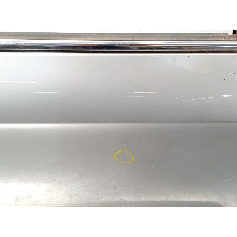 Recambio de puerta delantera derecha para kia carens iv van (a4) crdi referencia OEM IAM 76004A4000  