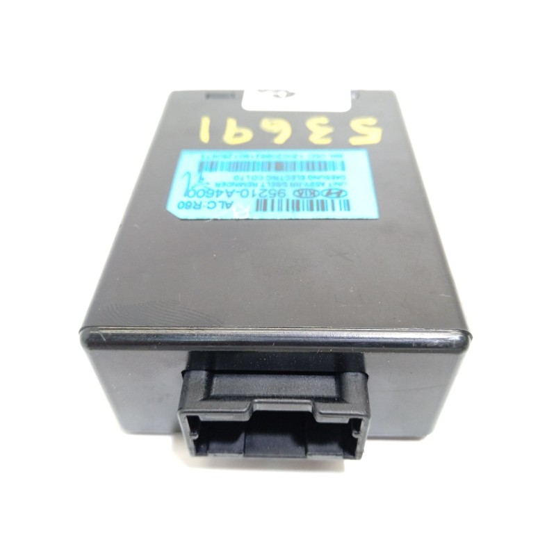 Recambio de modulo electronico para kia carens iv van (a4) crdi referencia OEM IAM 95210A4600  