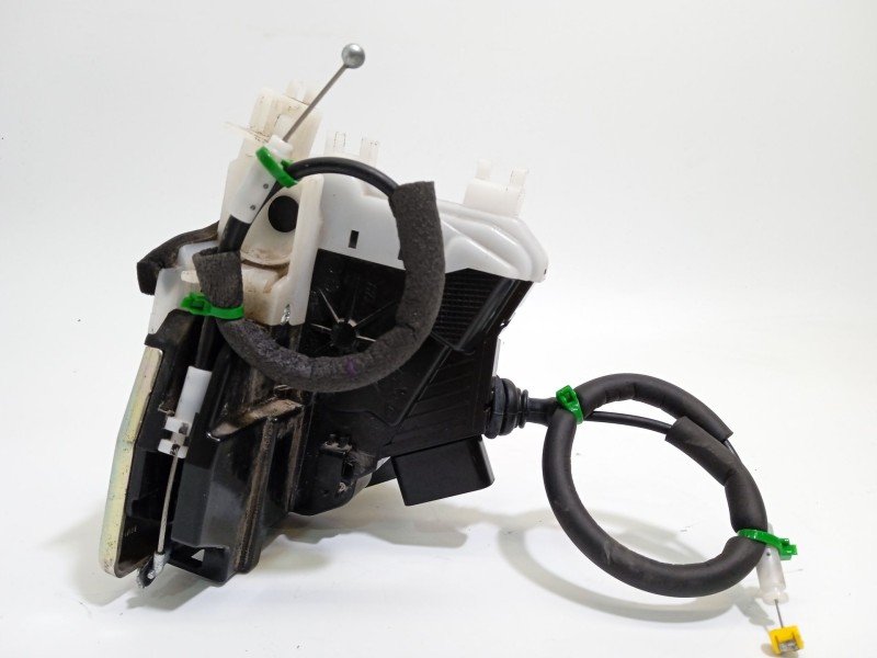 Recambio de cerradura puerta delantera derecha para kia carens iv van (a4) crdi referencia OEM IAM 81320A4010  