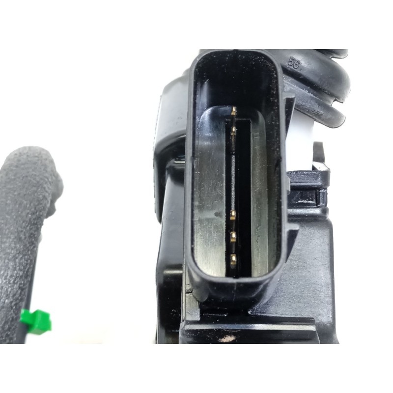 Recambio de cerradura puerta delantera derecha para kia carens iv van (a4) crdi referencia OEM IAM 81320A4010  