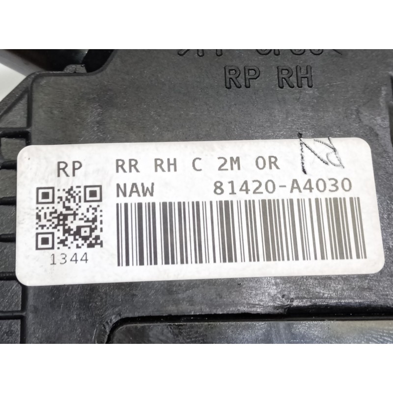 Recambio de cerradura puerta trasera derecha para kia carens iv van (a4) crdi referencia OEM IAM 81420A4030  