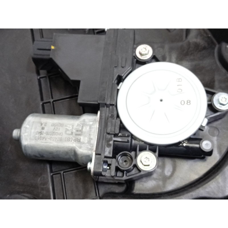 Recambio de elevalunas delantero derecho para kia carens iv van (a4) crdi referencia OEM IAM 18A300242 82480A4300 82460A4010