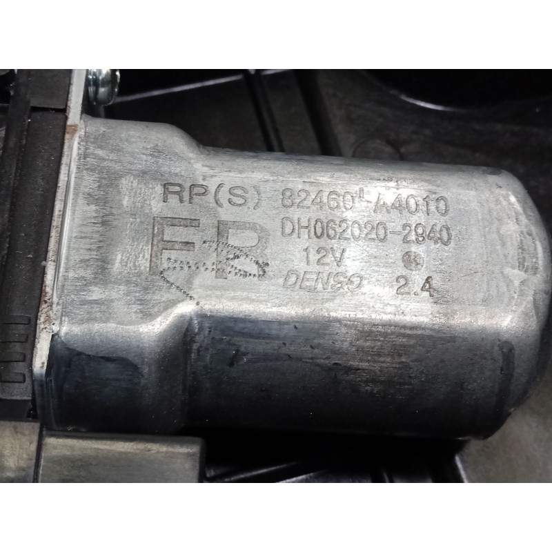 Recambio de elevalunas delantero derecho para kia carens iv van (a4) crdi referencia OEM IAM 18A300242 82480A4300 82460A4010