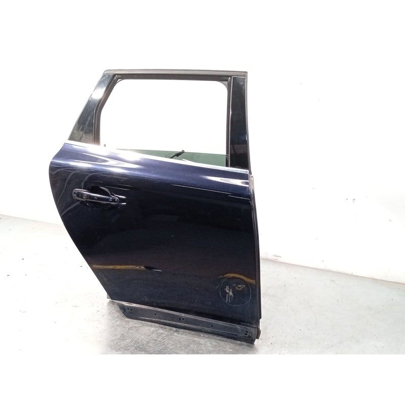 Recambio de puerta trasera derecha para volvo xc60 2.4 diesel cat referencia OEM IAM 31402418  