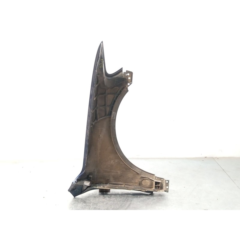 Recambio de aleta delantera izquierda para volkswagen touareg (7la) 2.5 tdi referencia OEM IAM 7L6821101K  