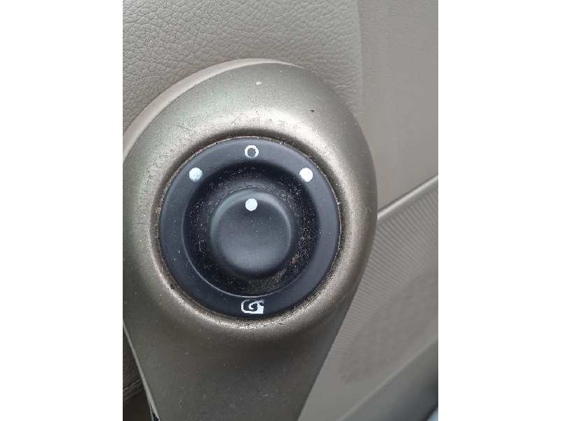 renault megane ii berlina 5p del año 2006