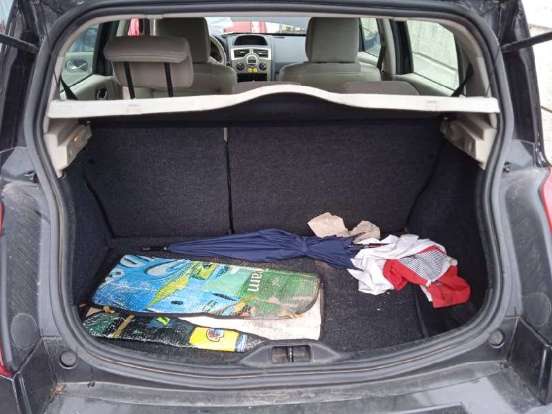 renault megane ii berlina 5p del año 2006