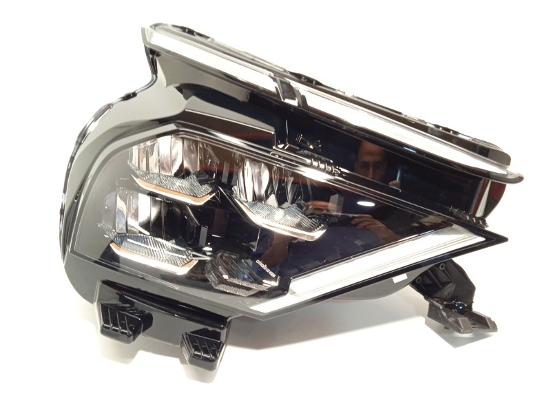 Recambio de faro derecho para citroën c4 iii 1.2 referencia OEM IAM 9830649280  