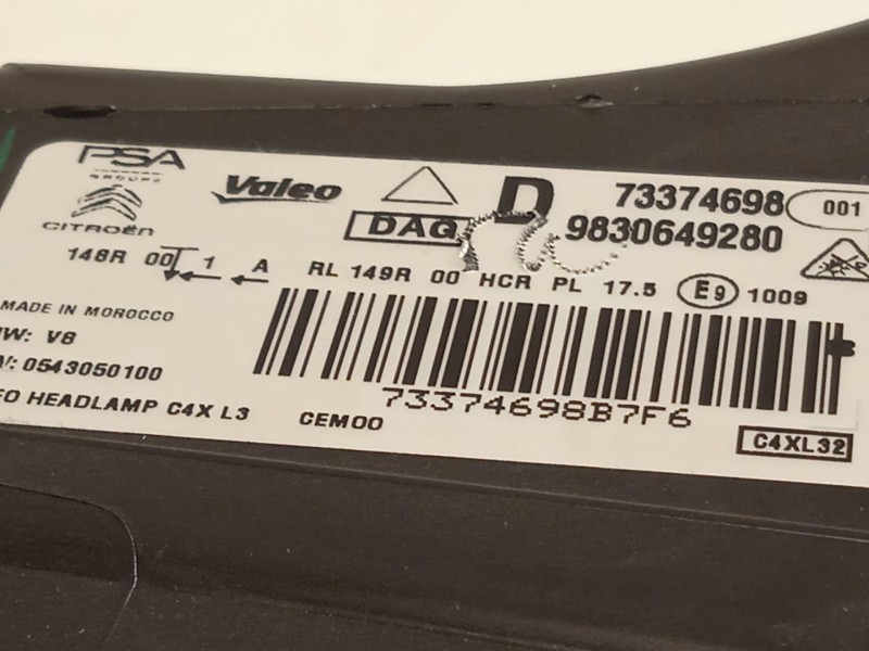 Recambio de faro derecho para citroën c4 iii 1.2 referencia OEM IAM 9830649280  