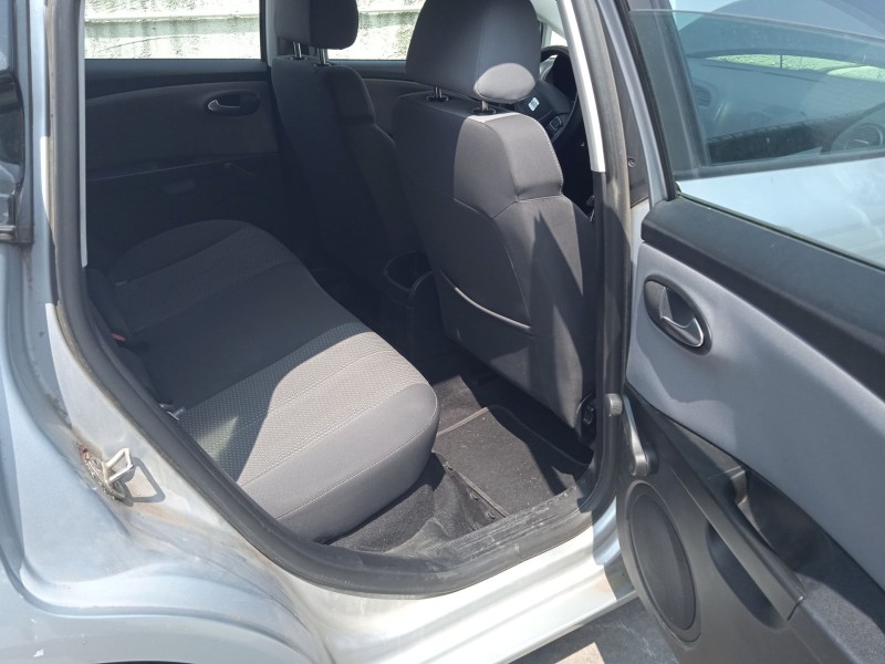 seat leon (1p1) del año 2010